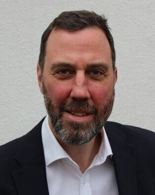 Tandem Offsets 100% of Operational Emissions, Funding East Africa Solar Projects