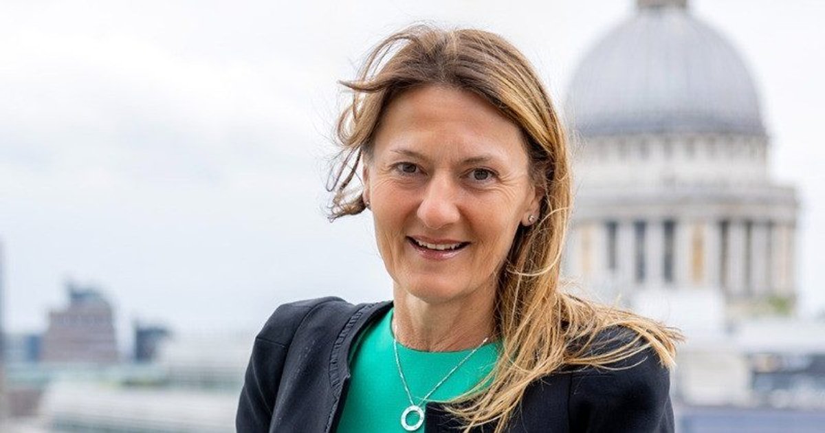 AI is Finance’s Top Growth Lever, According to Lloyds Survey